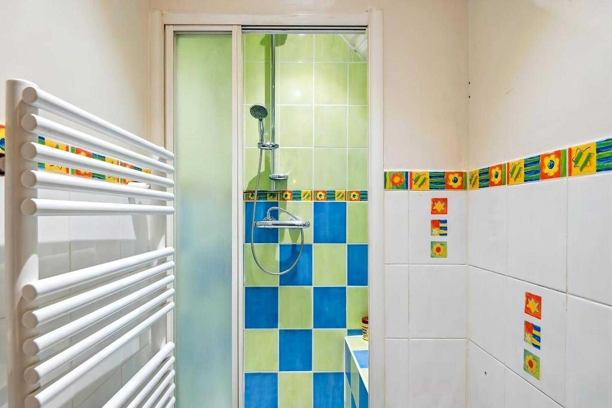 Studio Jaures - Equipped Studio Near Paris With Private Bathroom 몽트루즈 외부 사진